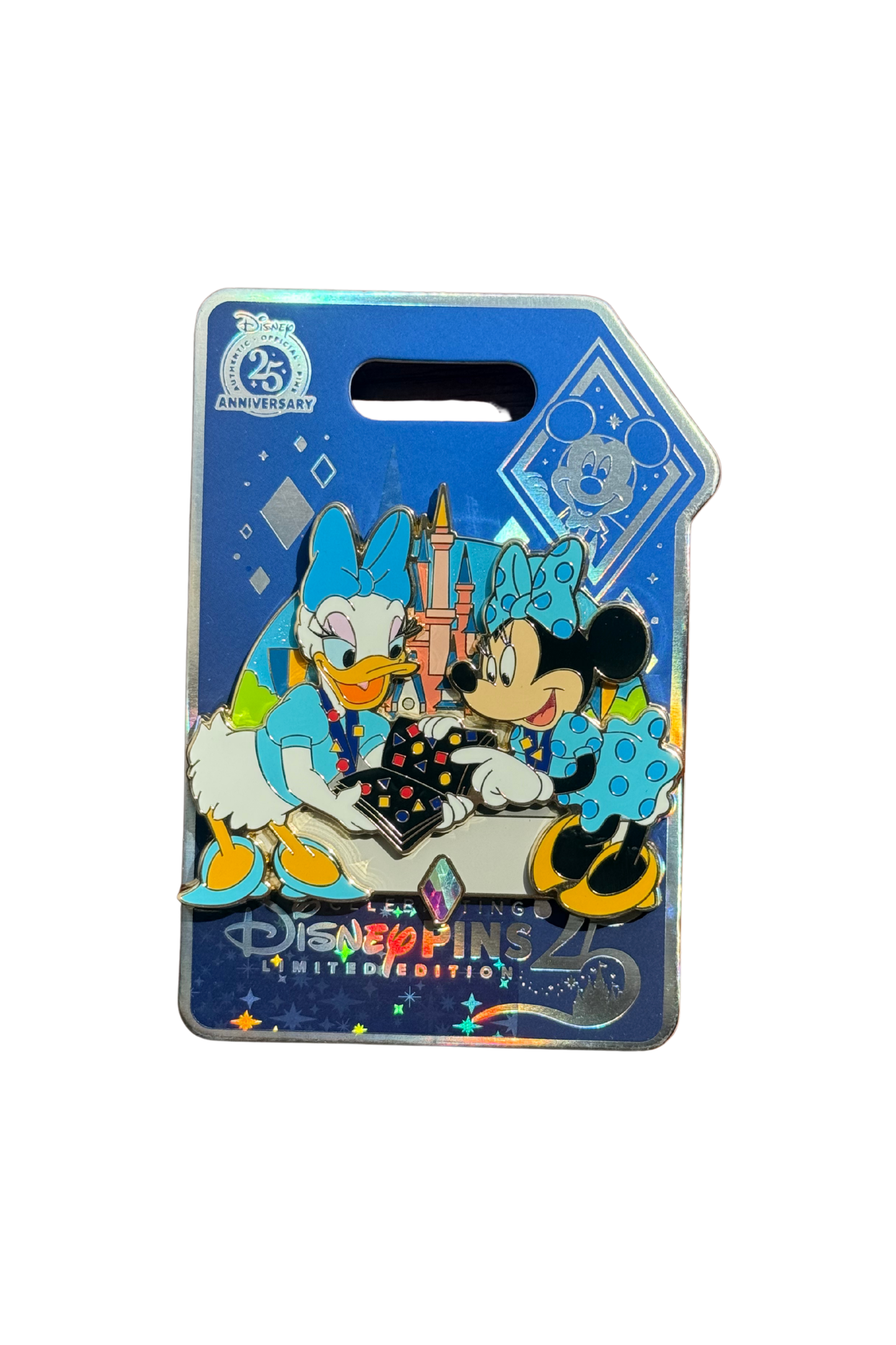 Daisy and Minnie Disney Pin Trader Life J40