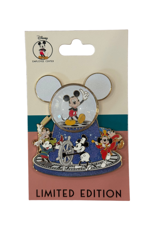 Mickey Through the Years Snow Globe J31