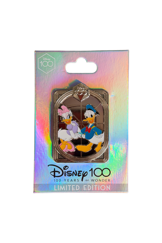 Daisy and Donald J31