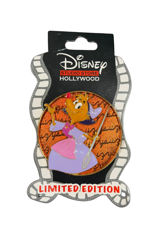 Perla Cursive Cuties J18