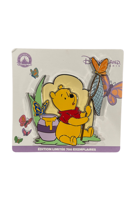 Winnie the Pooh with Butterflies J27