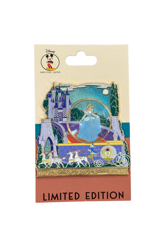 Cinderella Snow Globe J31
