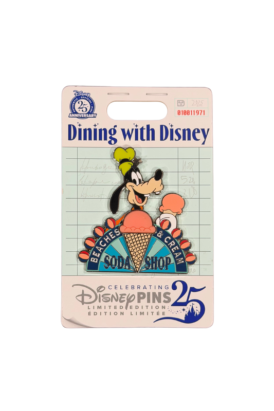Beaches and Cream Soda Shop Dining with Disney J44