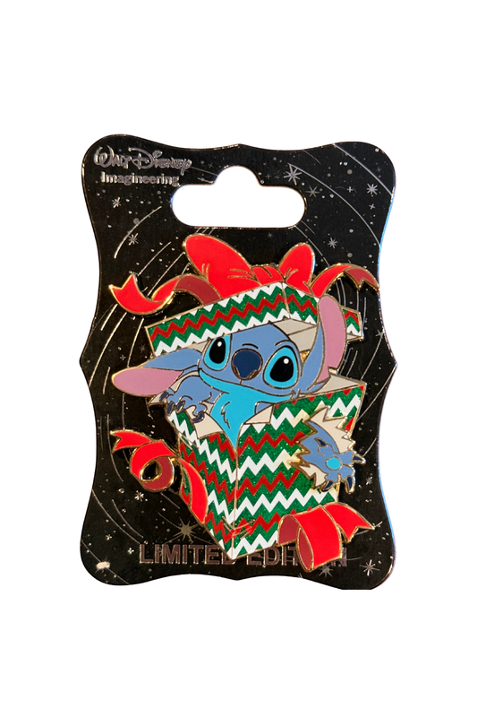 Stitch Christmas Present J38